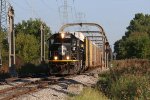 A pair of IC SD70's provide the power for L572 as it passes the remains of the DT&I era arches